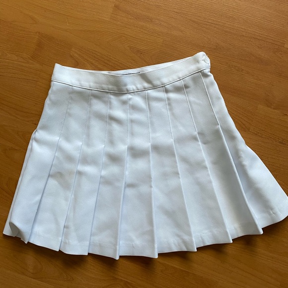 American Apparel Dresses & Skirts - American Apparel tennis skirt